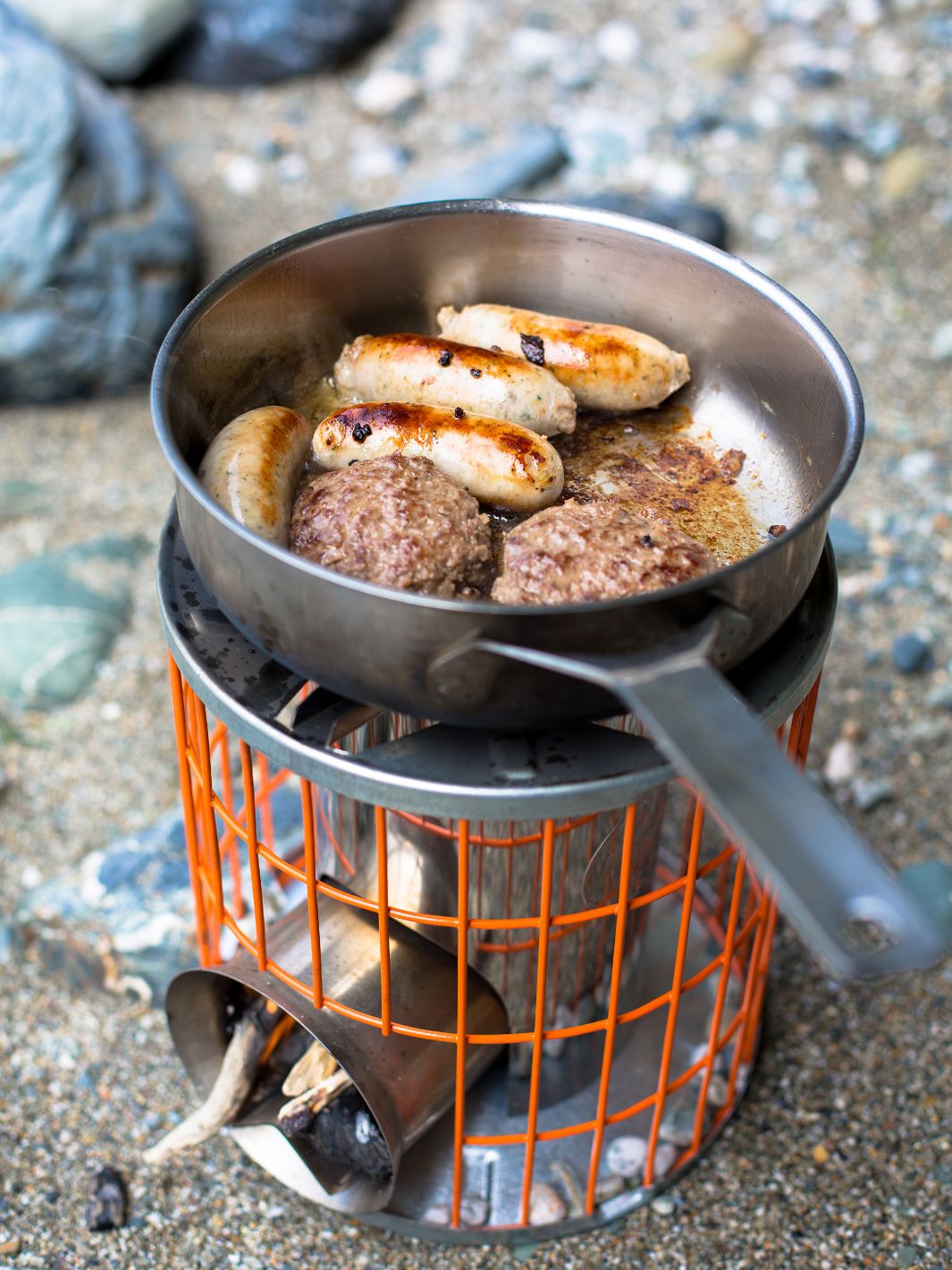 The Horizon Rocket Stove™ with food cooking on top - Anevay Stoves